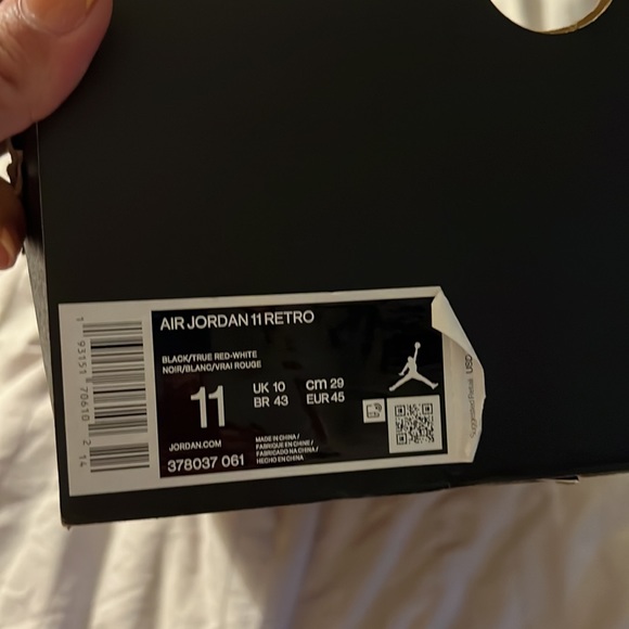 Jordan 11 - Picture 2 of 2